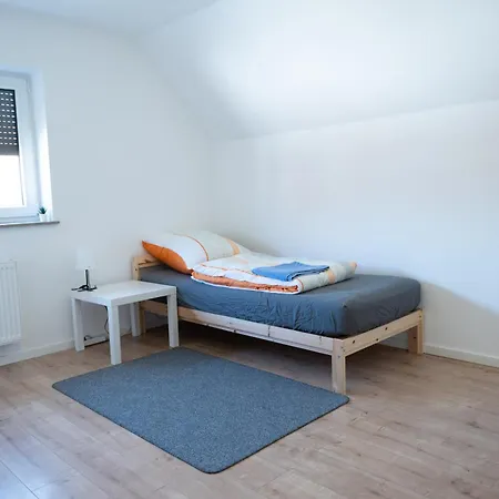 Monteuerunterkunft - Flexibel Und Modern Appartamento Laichingen